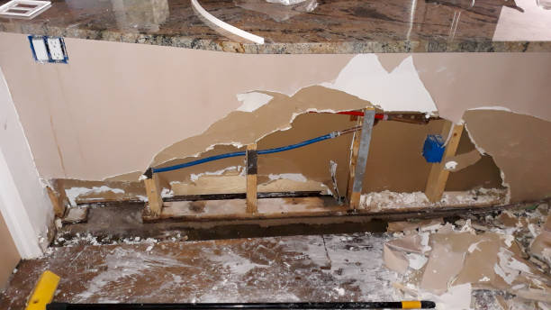 Water damage restoration mold remediation in San Antonio Heights, CA